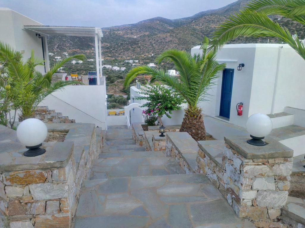 Venikouas Hotel Platis Gialos  Extérieur photo